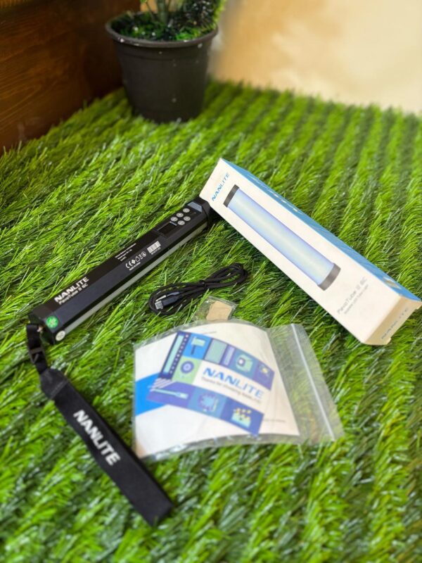 Nanlite PavoTube II 6C – Professional RGB LED Light
