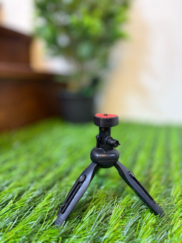 ⁦Foldable Desktop Tripod⁩ - الصورة ⁦2⁩