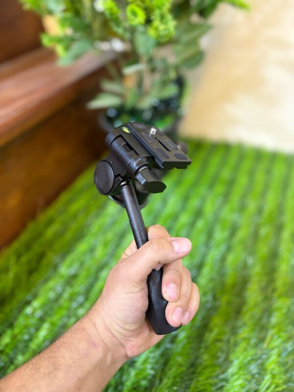 ⁦Quick Release Mount with Flexible Arm – for Tripod Use⁩ - الصورة ⁦2⁩