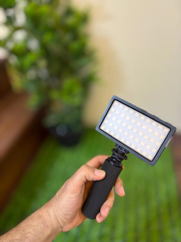 ⁦Professional LED Video Light Kit⁩ - الصورة ⁦4⁩
